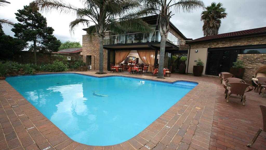 The Destiny Hotel Johannesburg Exterior foto